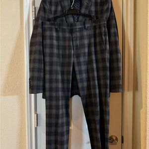 Murano Navy Checkered Suit